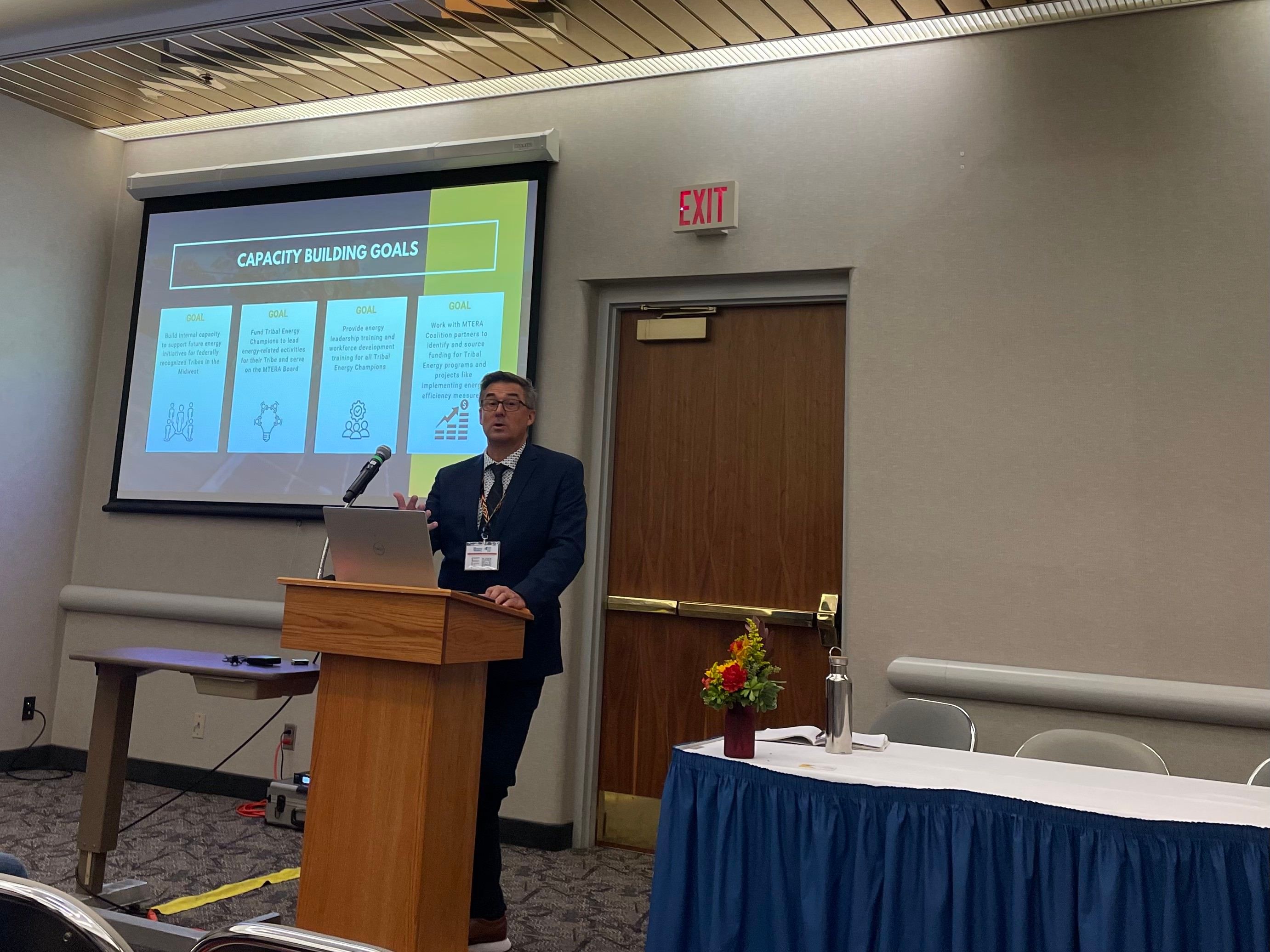 Andy Bessler, director of policy and advocacy at the Midwest Tribal Energy Association, talks to UTTC Tribal Summit attendees about energy sovereignty at the Bismarck Event Center, Bismarck, North Dakota, Sept. 3, 2025. (Photo credit: Gabrielle Nelson)