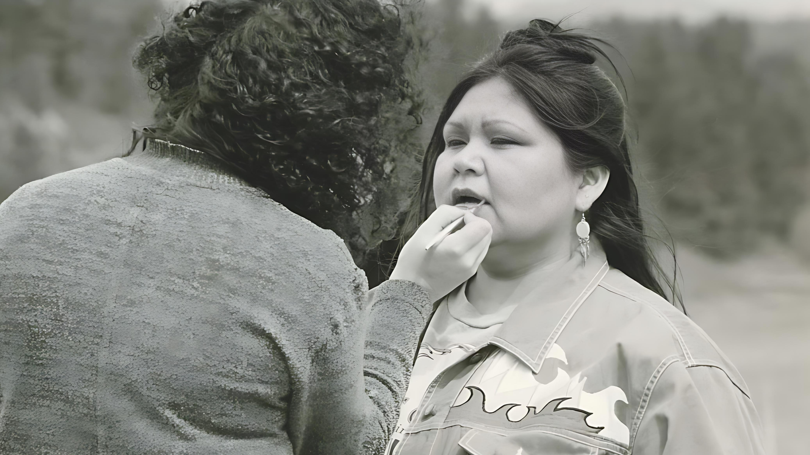 Elaine Miles gets her makeup touched up in May 1998, while working on the movie “Smoke Signals.” (Photo courtesy of Elaine Miles.)